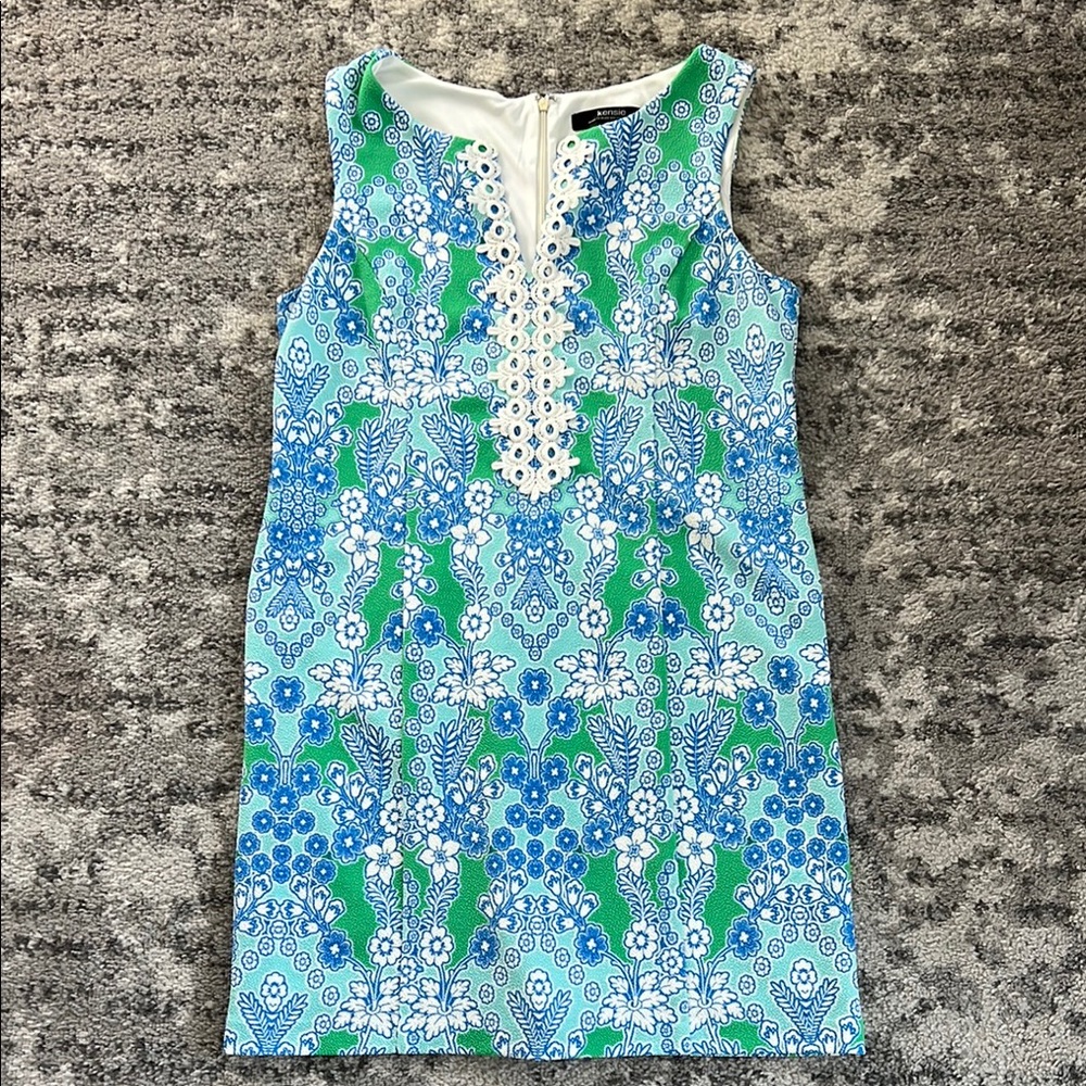 Kensie Size 12 Blue, White and Green Summer Dress